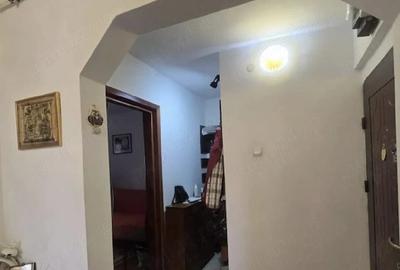 Apartament cu 3 camere decomandat în Tomis Nord - 1