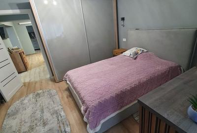 Apartament cu 3 camere semidecomandat în Central - 3
