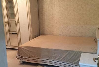 Apartament cu 3 camere decomandat în Badea Cârțan - 2