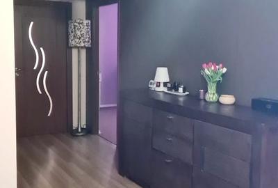 Apartament cu 3 camere decomandat în Central - 2