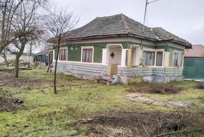 Teren de 1310 mp, în Meri - 10