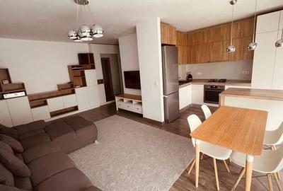 Apartament cu 3 camere decomandat, mobilat în Pipera