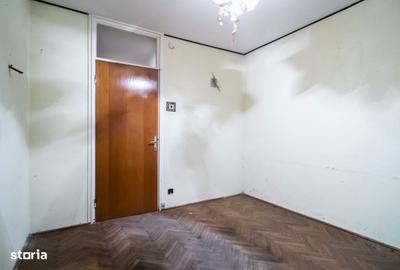 Apartament cu 3 camere semidecomandat în 1 Mai - 11