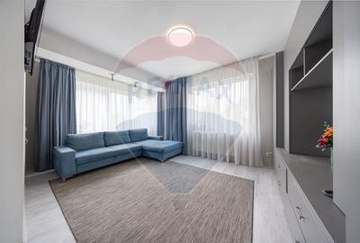 Apartament cu 3 camere decomandat în Tractorul - 2