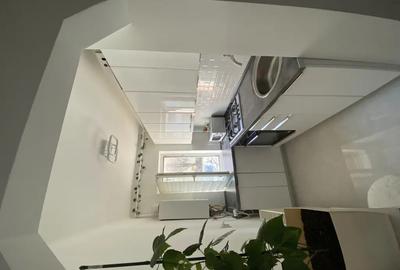 Apartament cu 2 camere decomandat în Central - 3