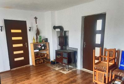 Casă cu 3 camere în Cuied - 2