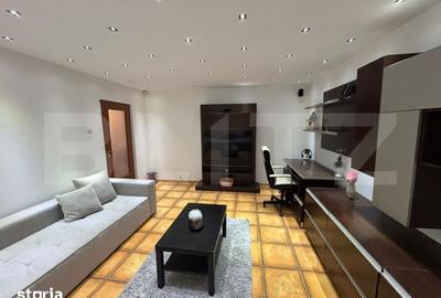 Apartament cu 3 camere decomandat în Peneș Curcanul - 2
