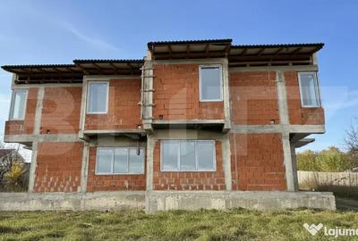 Casă cu 5 camere cu Teren 250 Mp în Dealuri Oradea - 3