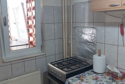 Garsonieră decomandată în Ostroveni - 13