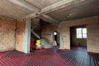 Casa tip duplex predare Iulie, 4 camere, 120mp urili, 400mp teren, Sanpetru-Harm - 8