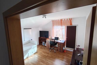 Casă individuală cu 4 camere cu Canalizare în Giroc - 15