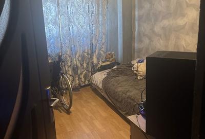 Apartament cu 4 camere decomandat în Confecții - 6