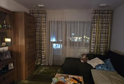 Apartament 3 camere de vanzare in Sannicolau Mare - 1