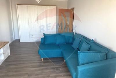 Apartament cu 4 camere decomandat, mobilat în Apărătorii Patriei - 2