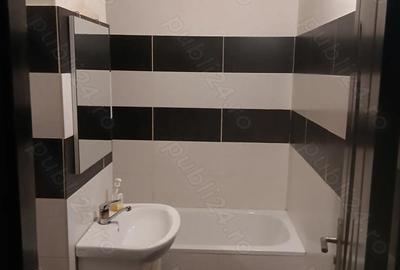 Garsonieră decomandată în Central - 2