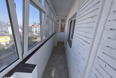 Garsonieră în Nicolina