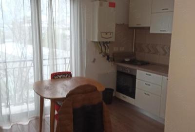 Apartament cu 2 camere decomandat în Central - 3