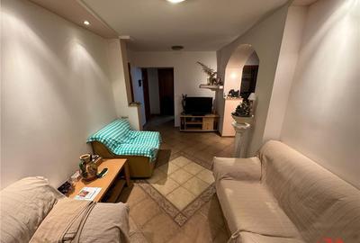 Apartament cu 3 camere decomandat, mobilat în Central - 6