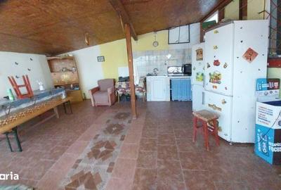 Casă cu 4 camere cu Teren 150 Mp în Central - 3