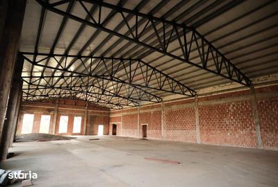 Spațiu comercial, de 1,800 mp, în Central - 5