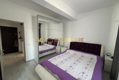 Apartament cu 2 camere decomandat, mobilat în Central