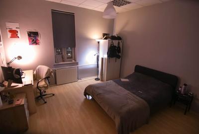 Garsonieră decomandată în Central