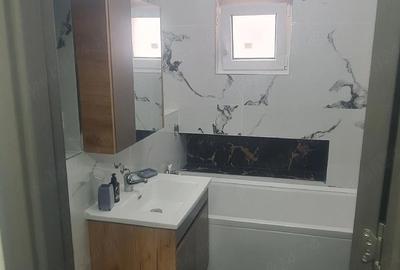 Apartament cu 3 camere decomandat în Central - 8