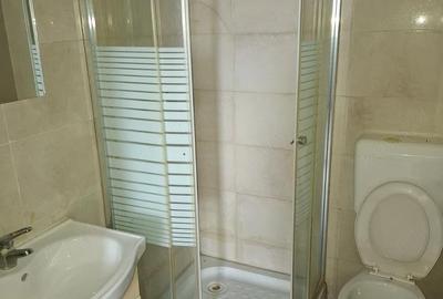 Apartament cu 6 camere decomandat în Central - 12