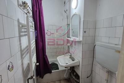Apartament cu 4 camere decomandat în Central - 5