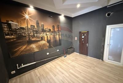 Spațiu comercial stradal Calafat - 1