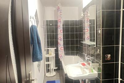 Garsoniera Mall Vitan, 10 minute de metrou, mobilata si utilata modern, libera - 8