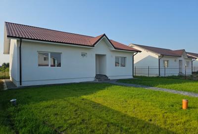 Casa 132 mp | Teren 452 mp | Comision 0 | Sabareni | A0 | Constructie 2025 - 27