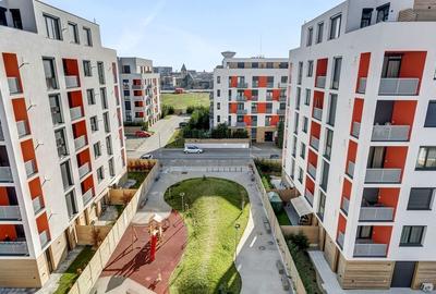 Apartament cu 2 camere semidecomandat, mobilat în UTA