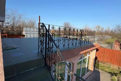 Casă cu 4 camere în Găneasa - 3