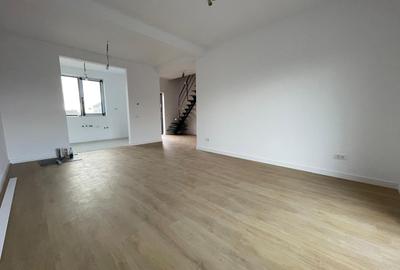 Casă cu 4 camere cu Teren 400 Mp în Domnești - 7