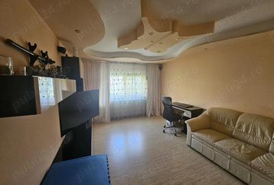 Vanzare apartament 2 camere Militari - 1