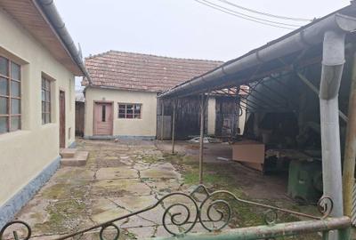 Casă cu 3 camere în Beica de Jos - 4