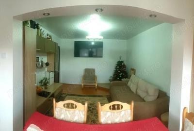 Apartament cu 3 camere decomandat în Central - 8