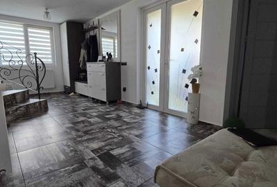 Casă cu 4 camere în Aninoasa - 7