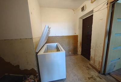 Apartament cu 2 camere decomandat în Hunedoara - 5