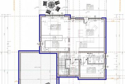 Casă cu 4 camere cu Teren 500 Mp în Central - 1