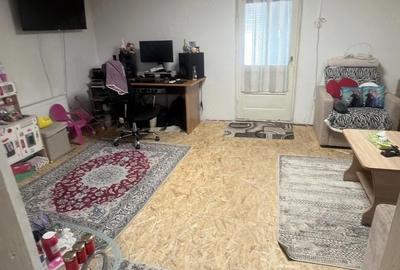 Casă cu 5 camere cu Teren 275 Mp în Pisc - 5