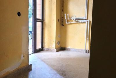 Spațiu comercial, de 120 mp, în Central