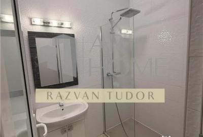 Spațiu comercial, de 70 mp, în Central