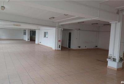 Spațiu comercial, de 1,794 mp, în Central - 2