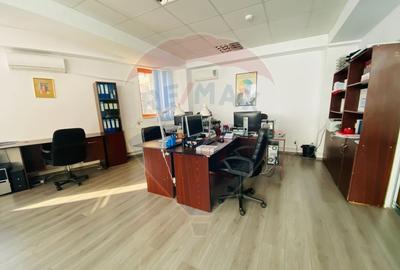 Spatiu de birouri de 215 mp de inchiriat in zona Calea Plevnei - 3