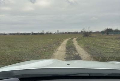 Teren de 2400 mp, în Exterior Vest