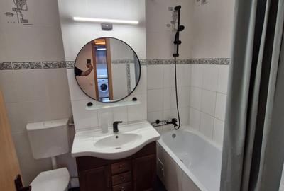 Garsonieră decomandată în Central - 1