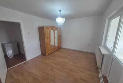 Apartament cu 3 camere decomandat în Gării - 5