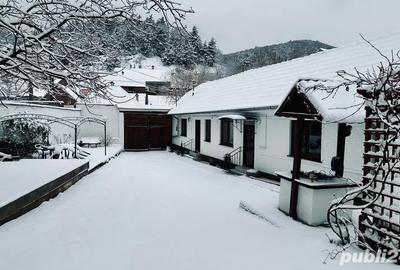 Casă cu 3 camere cu Teren 1100 Mp în Central - 2